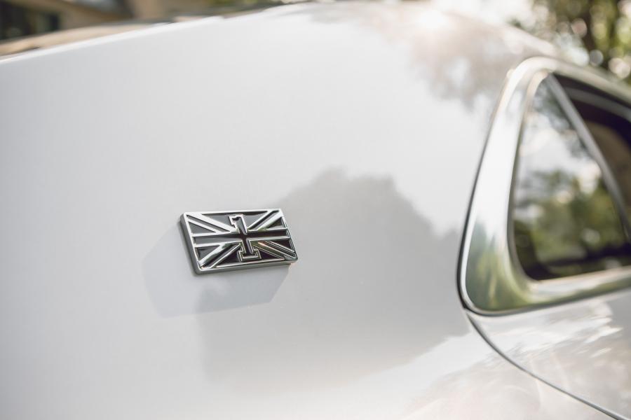 Логотип Bentley Flying Spur First Edition 2019 года  (NA) (фото 32 из 40)
